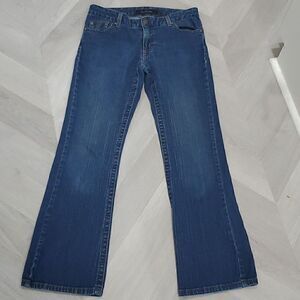 Calvin Klein womans low rise, Flare Denim Jeans,  Size 6